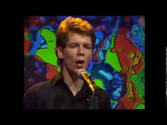 在 YouTube 上观看 Icehouse (Flowers) - Cant Help Myself - Countdown 1980