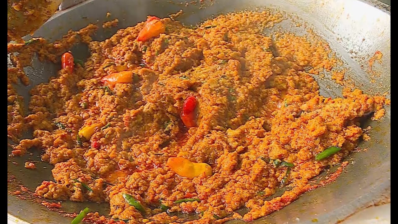 BUBUR GLOTAK Yang Legendaris di Tegal | RAGAM INDONESIA (06/01/20)