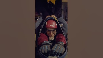 Go inside Buggy from a driver