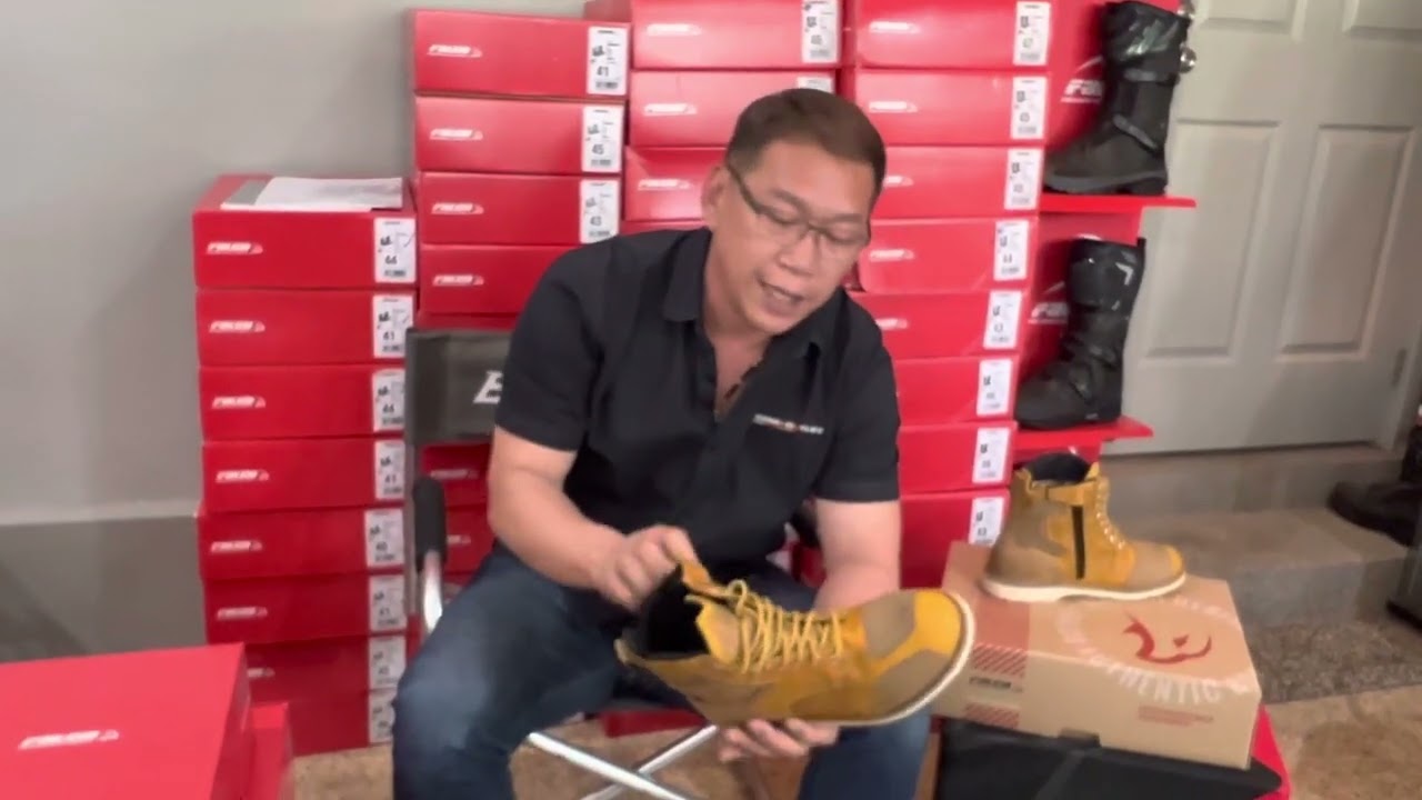Falco Ranger boots - YouTube