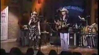 Dwight Yoakam and Emmy Lou Harris - Golden Ring chords