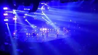 Bruno Mars = Nothin' On You (B.O.B. Cover) = #Winnipeg MTS Center - Moonshine Jungle Tour 2014