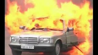 Chgrvats orenq/Неписаный закон (2006) - car crash scene