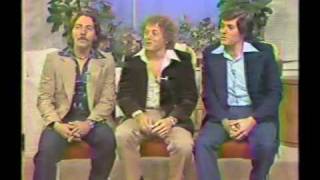 Video thumbnail of "The Lettermen do each vocal part to "When I Fall In Love" a cappella on TV"