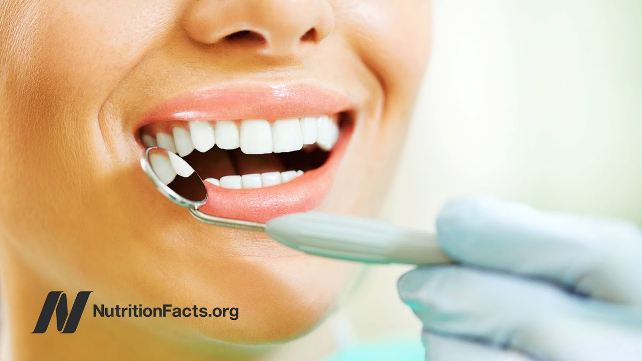 Effects of Tongue Scraping on Plaque, Gingivitis, and Cavities YouTube