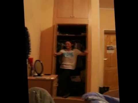 Муж проиграл жену в карты. Какая карта какую бьет в дурака. Соседка проиграла в карты. Мама проиграла в карты. Какие карты бьют в дурака.