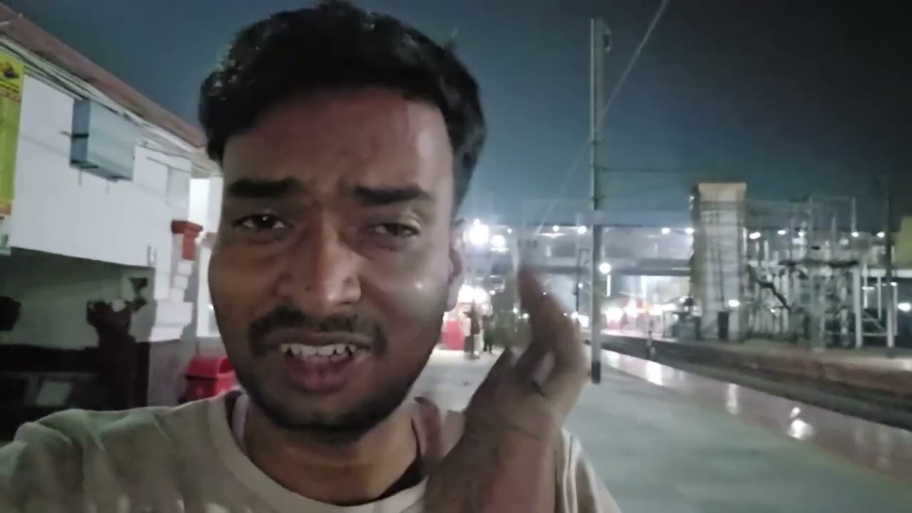 अनुग्रह नारायण रेलवे स्टेशन का रात्रि दृश्य