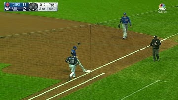 CHC@MIL: Rizzo makes a tough backhanded pick at first