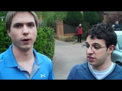 ভিডিও: কোথায় inbetweeners সেট করা অনুমিত হয়?