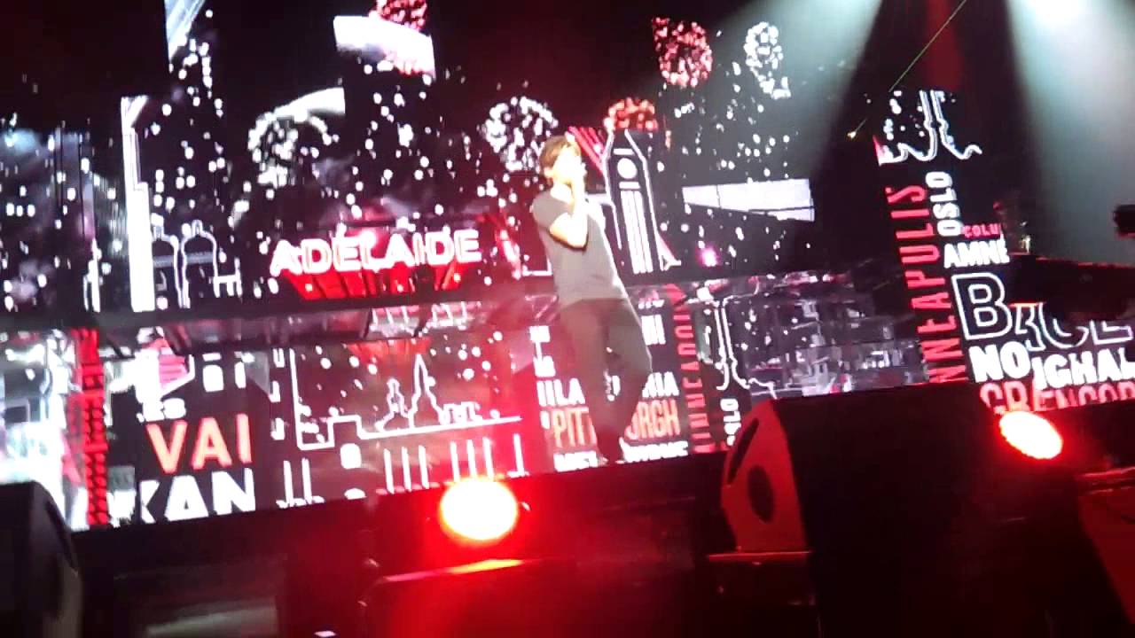 One Direction- What Makes You Beautiful (front row) Adelaide 23/9/13