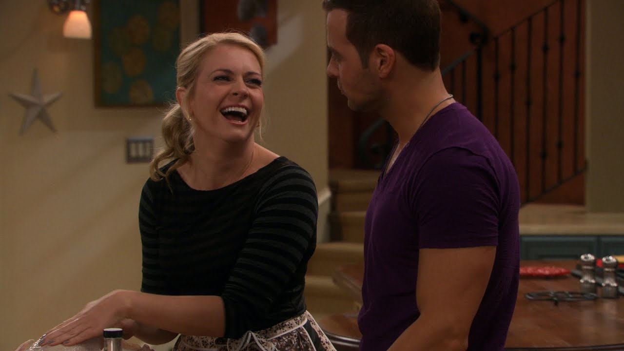 Melissa & Joey.