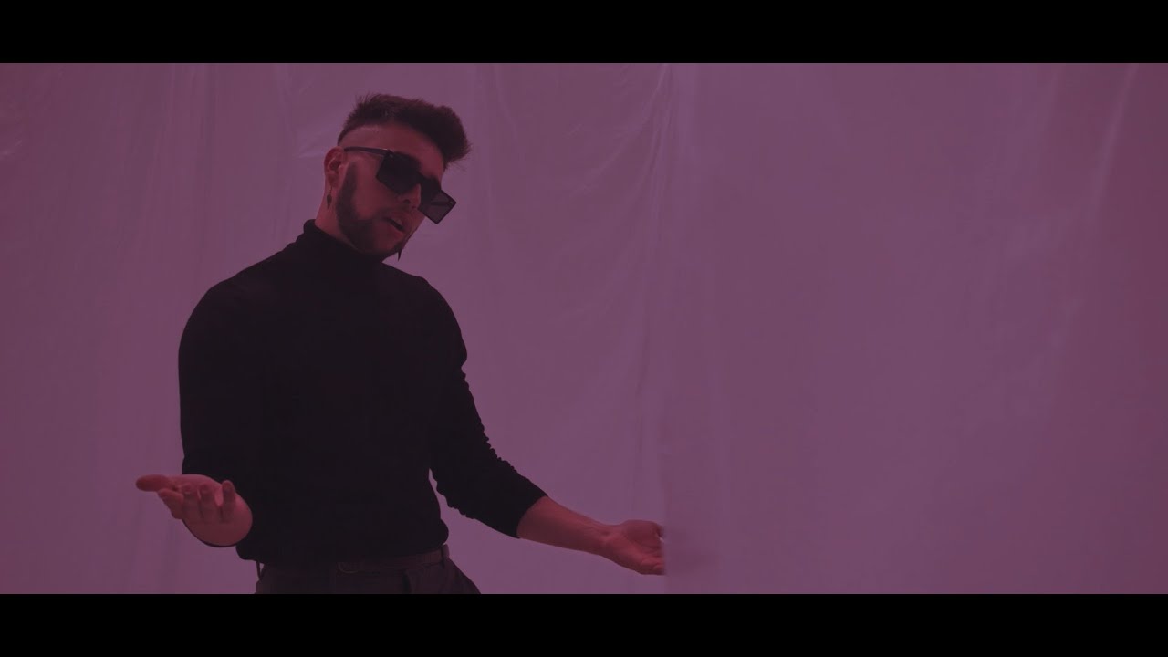 Watch CODIGO D - 3 AM on YouTube Watch CODIGO D - 3 AM on YouTube