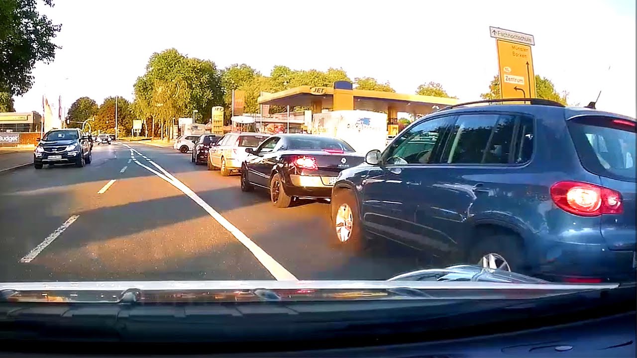 Tanken in der Energiekrise 2022 vor Auslauf des Tankrabatts