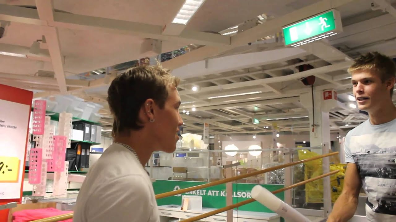 Rackartygarna - Besök på IKEA