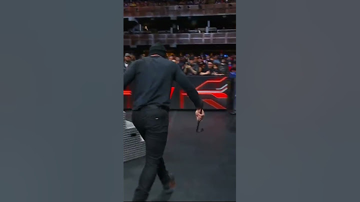 AEW World Champ Jon Moxley came out of nowhere during AEW Collision!