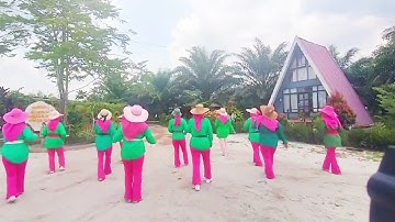 Nyong Timur/line dance/choreo Andrico Yusran/High Beginner/Demo By The Momy