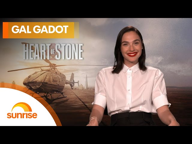Hugo Gloss entrevista Gal Gadot, Jamie Dornan e Alia Bhatt, astros