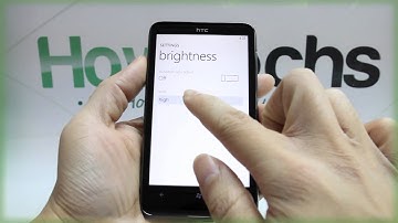 How to Adjust the Brightness on HTC HD7