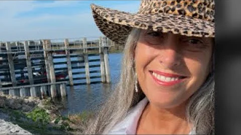 The Beach Report is live! GETTING THROUGH THE HOLIDAY SEASON WITH JOY DESPITE GRIEF  ￼￼