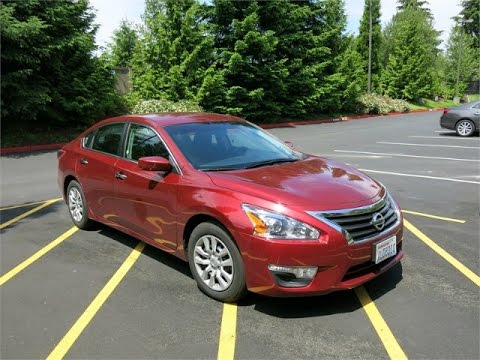 Video: 2013 -жылдагы Nissan Altima үлгүсүндөгү май жарыгын кантип калыбына келтиресиз?