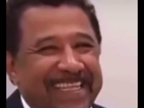 رياكشن مقابله يبتسم علق