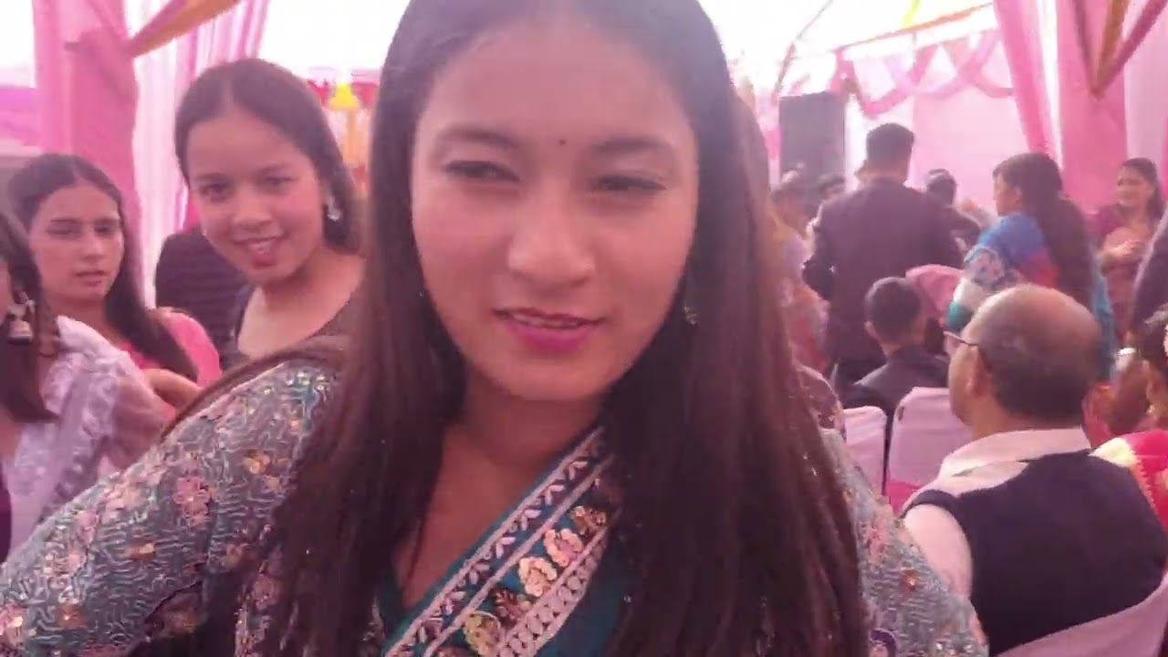 आज अंजली गई शादी में कथयूडगांव अपनी फ्रेंड्स के साथ||pahadi lifestyle vlog||thethpahadiusha 