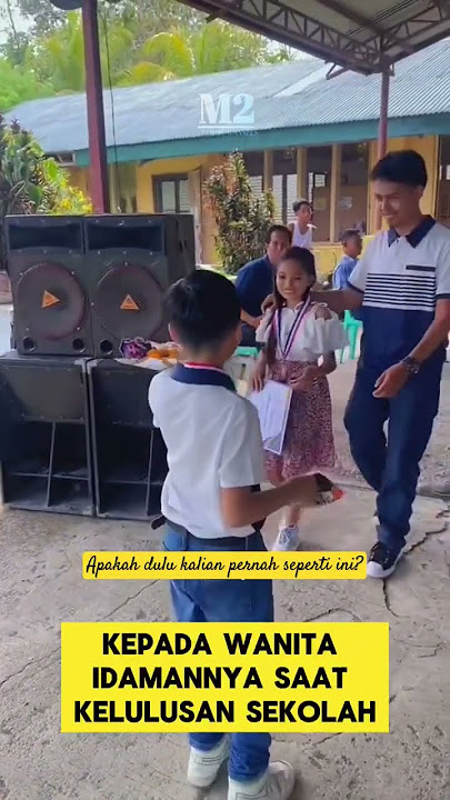momen romantis ketika bocil kasih bunga sama temen deketnya ‼️‼️#romantis #jatuhcinta #pacaran