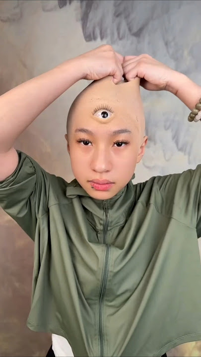 😆 The THREE-EYED WITCH Was… MOM?! 🧙‍♀️💄🤣 #shorts