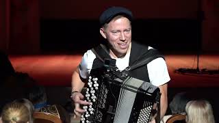 картинка: Андрей Кириенко - Чемпион по баяну без прави @AndreyKirMusic