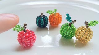 ビーズで作る丸いフルーツ🍎動画ではりんごをピアスにしています♪ How to make round beaded fruit. [Apple, watermelon, orange, pear]