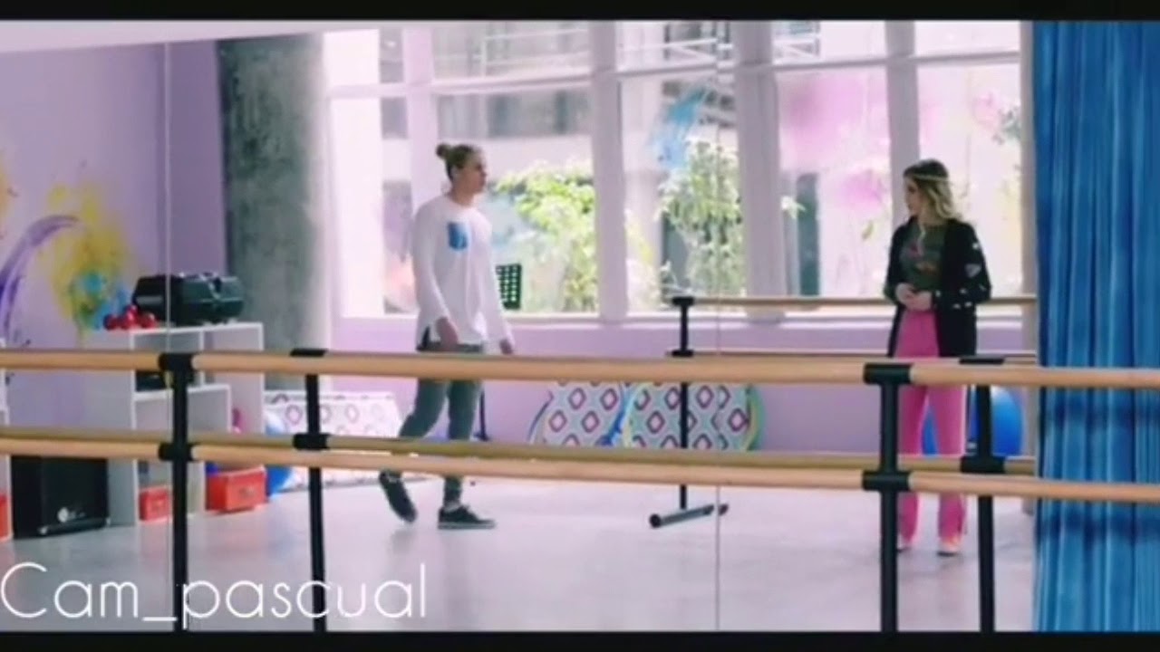 Juanma y Mía se despiden cantando