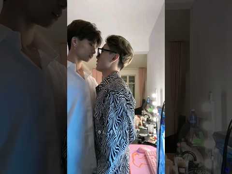 👨‍❤️‍💋‍👨BL | kiss me kiss me...😍💜🌈#bl #boyslove #douyin #couplegoals #blkiss #chinese  #kiss