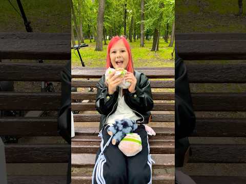 Кто меня искал?❗️ Смотри скорее наш клип он вышел⬆️ #shorts #юмор #ladymilana #russianbaby