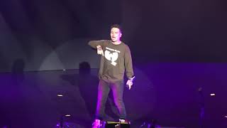 2017-10-11 - Bonita - J Balvin en Orlando - Hard Rock Live, Orlando, FL