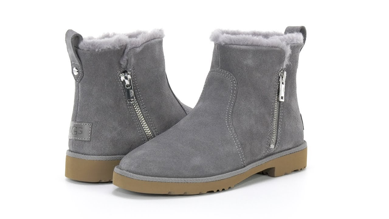 Women's UGG Romely Zip Chestnut Sheepskin