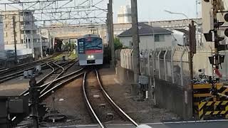 相鉄8000系8711編成快速横浜行発車&8713編成前面赤帯リバイバルカラー快速海老名行到着　二俣川駅