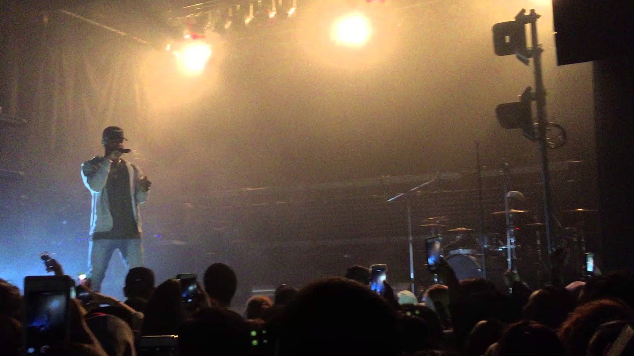 Bryson Tiller talks DRAKE in Toronto concert! Feb 29 2016 YouTube