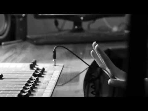 “რადიო ვინილი“ fm 99.7 მუსიკა ლაპარაკის ნაცვლად!