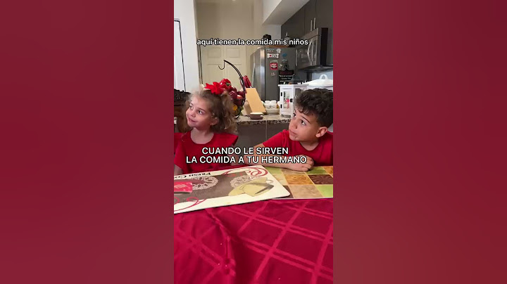 Cuando mamá sirve la comida #shorts