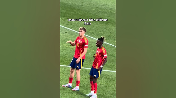 Dean Huijsen & Nico Williams Bailando show🇪🇸🥵#nicowilliams #seleccionespañola #huijsen