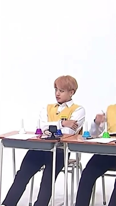 JEALOUS JUNGKOOK WAIT FOR THE END 😬 #TAEKOOK #JEALOUSY