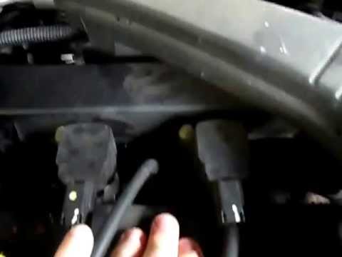 06 ford fusion engine noise - YouTube