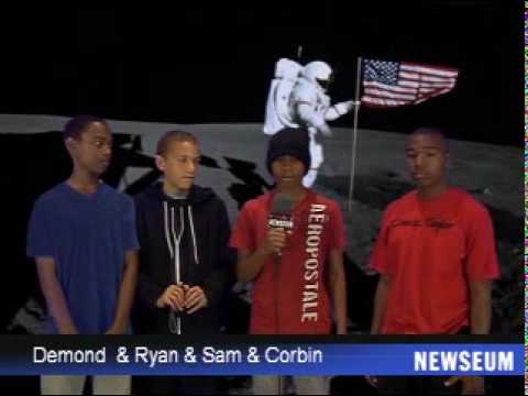 Ryan, Demond, Corbin, and Samuel on the Moon - Vis...