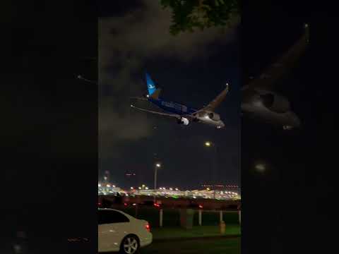 XIAMEN AIR “United