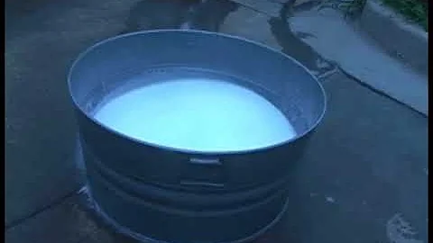 F-500 EA - Extinguishing and Neutralizing a 5-gallon E-85 Spill