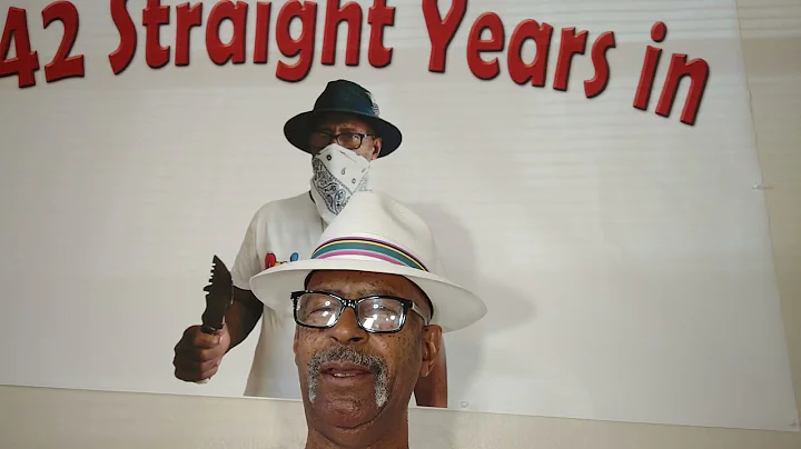 Johnny Armstrong vs  Big Bubba and Doll Eyes!