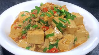 This is the delicious way to make stirfried tofu and leeks. Add one more step to make it fresh and
