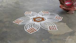 Beautiful easy kolam / Friday padi kolam / pandaga muggulu /