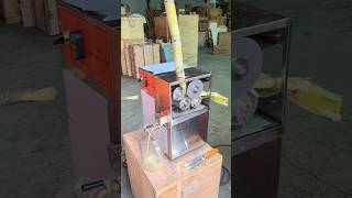 Innovative Workmanship: Automatic Sugarcane Juicer Machine - Peel-Free Operation!