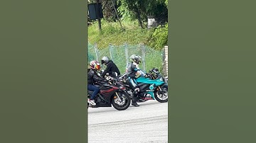 #malaysia #yamaha #r25 #r3 #honda #cbr150r #exhaust #akrapovic